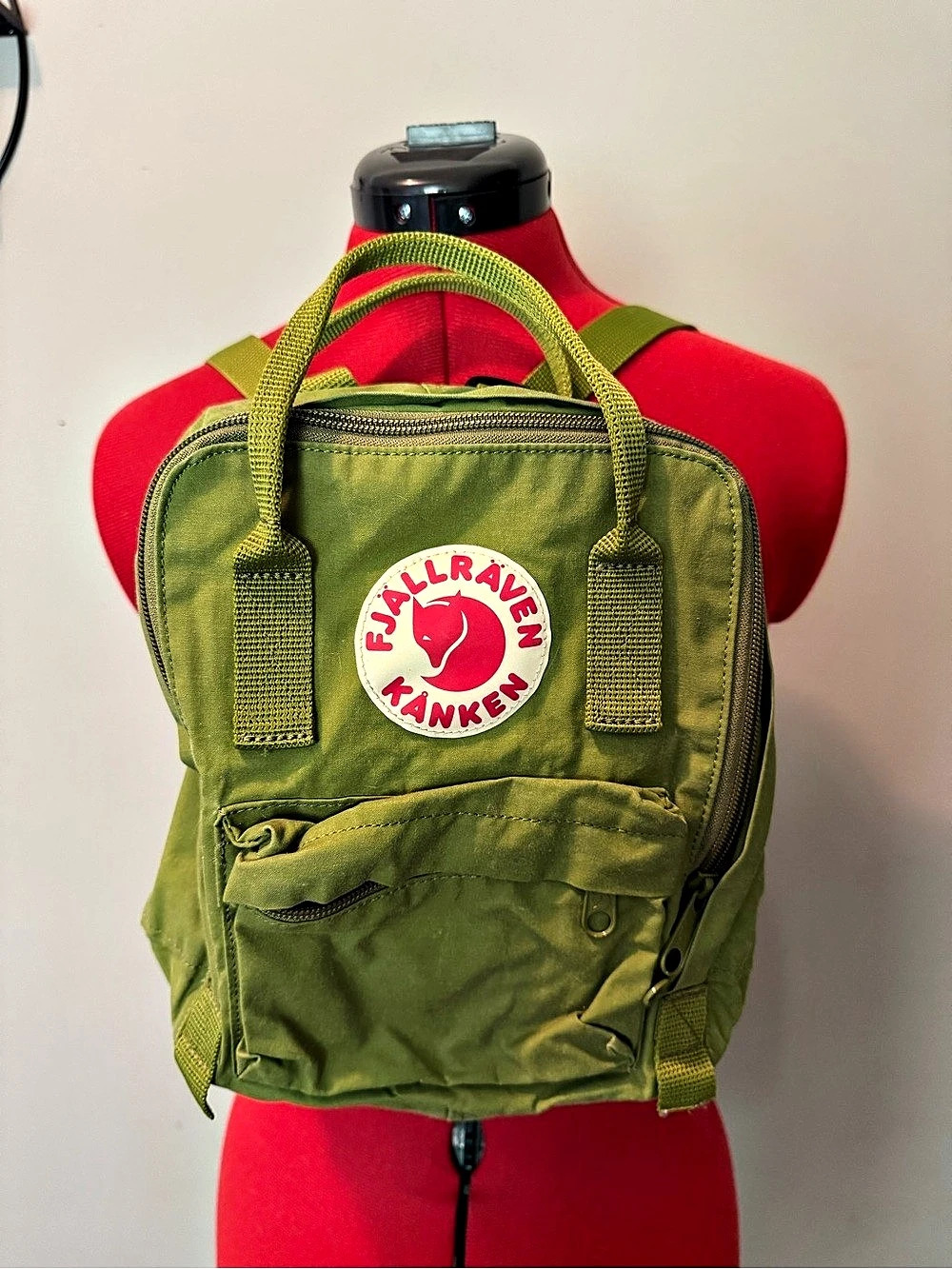 Fjallraven Kånken Mini Backpack